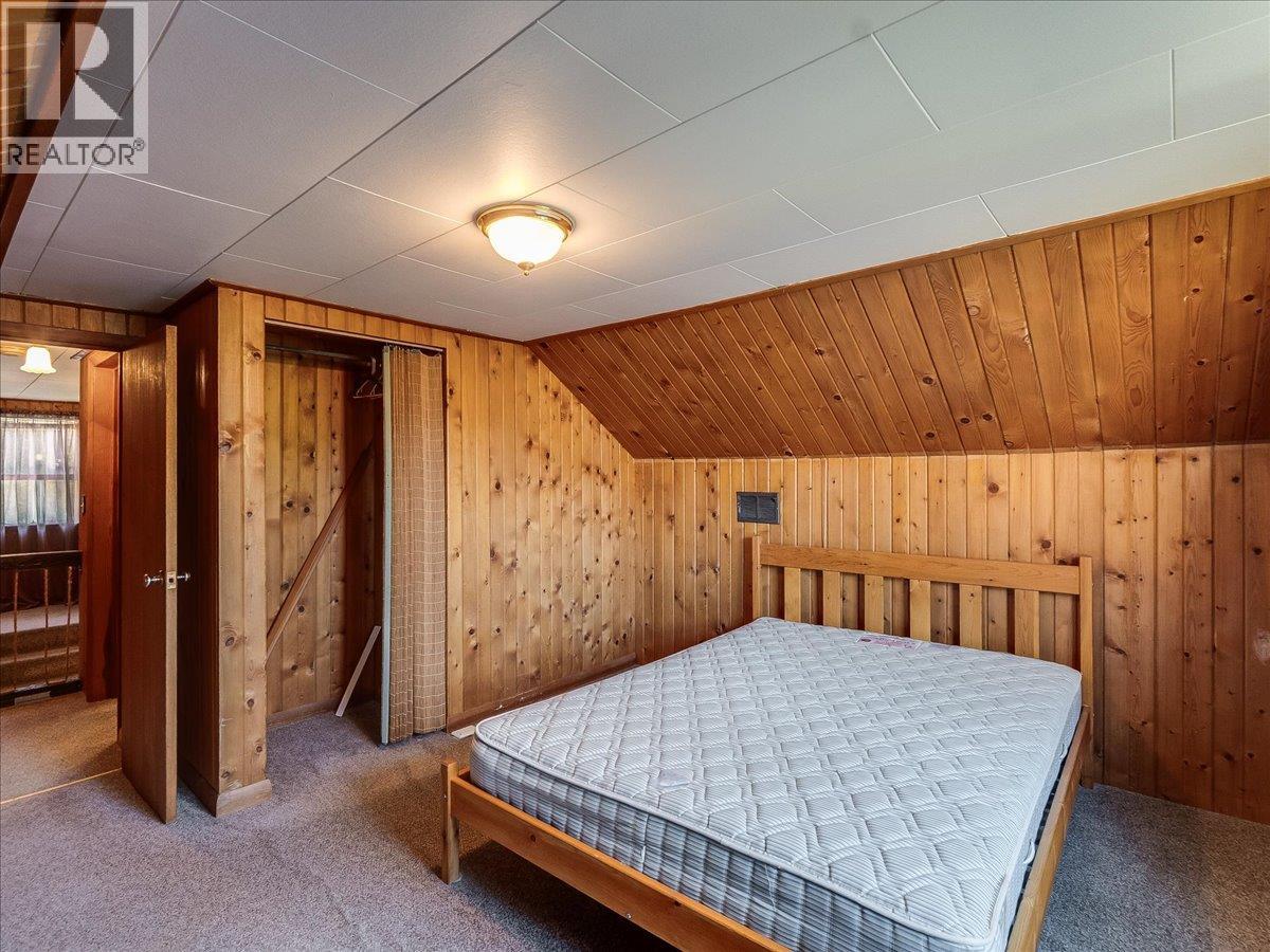 895 9th Avenue, Montrose