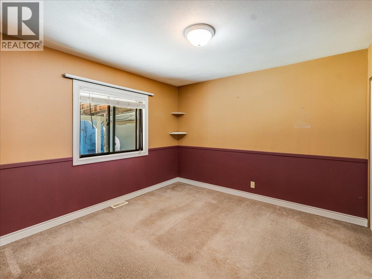 895 9th Avenue, Montrose