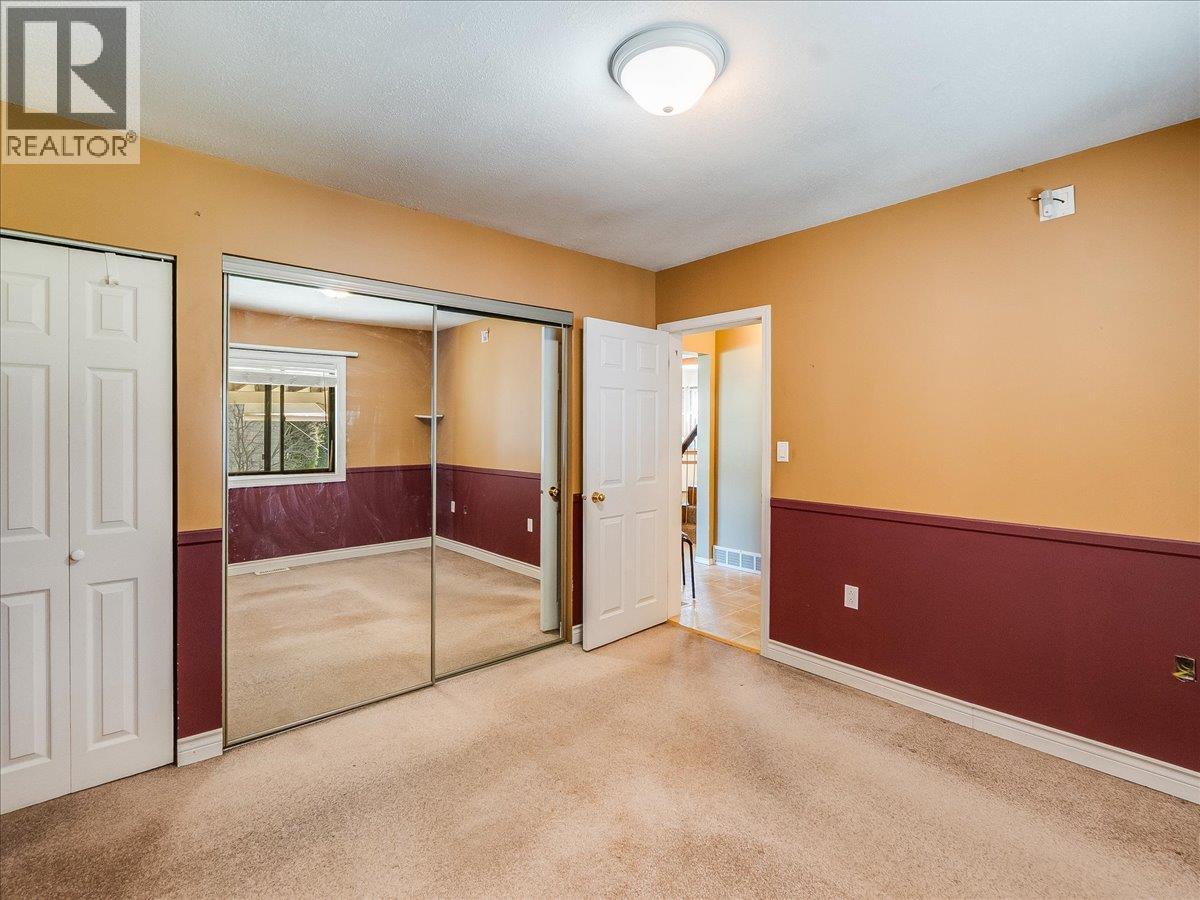 895 9th Avenue, Montrose