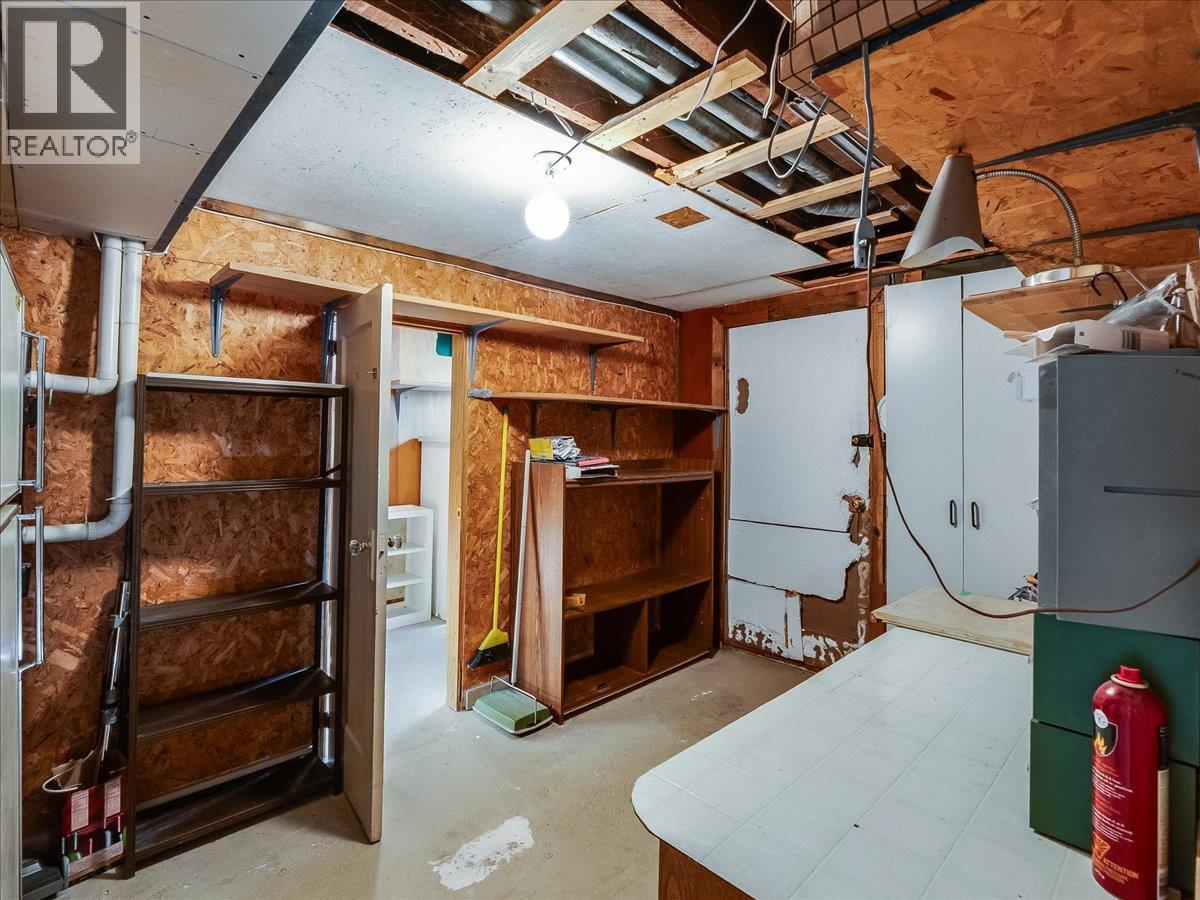 895 9th Avenue, Montrose