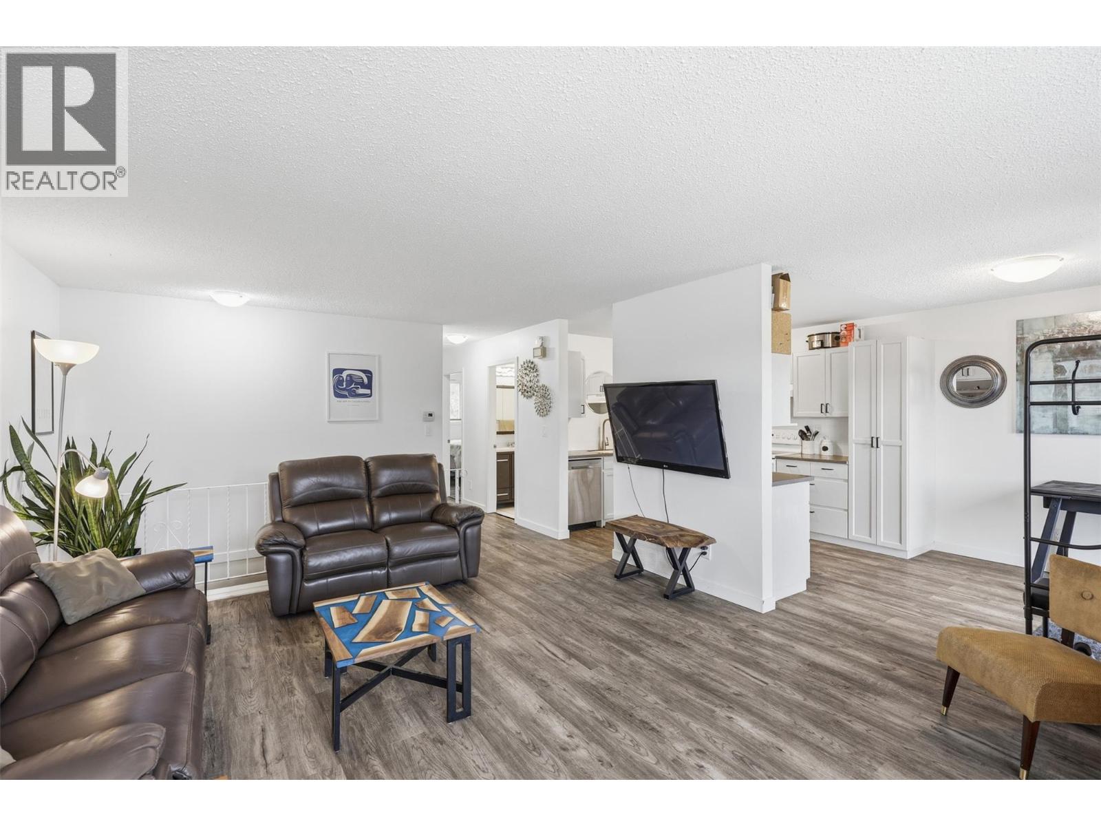 317 Waddington Drive, Kamloops