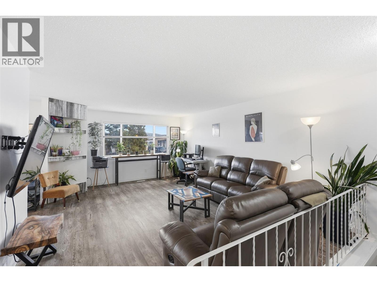 317 Waddington Drive, Kamloops