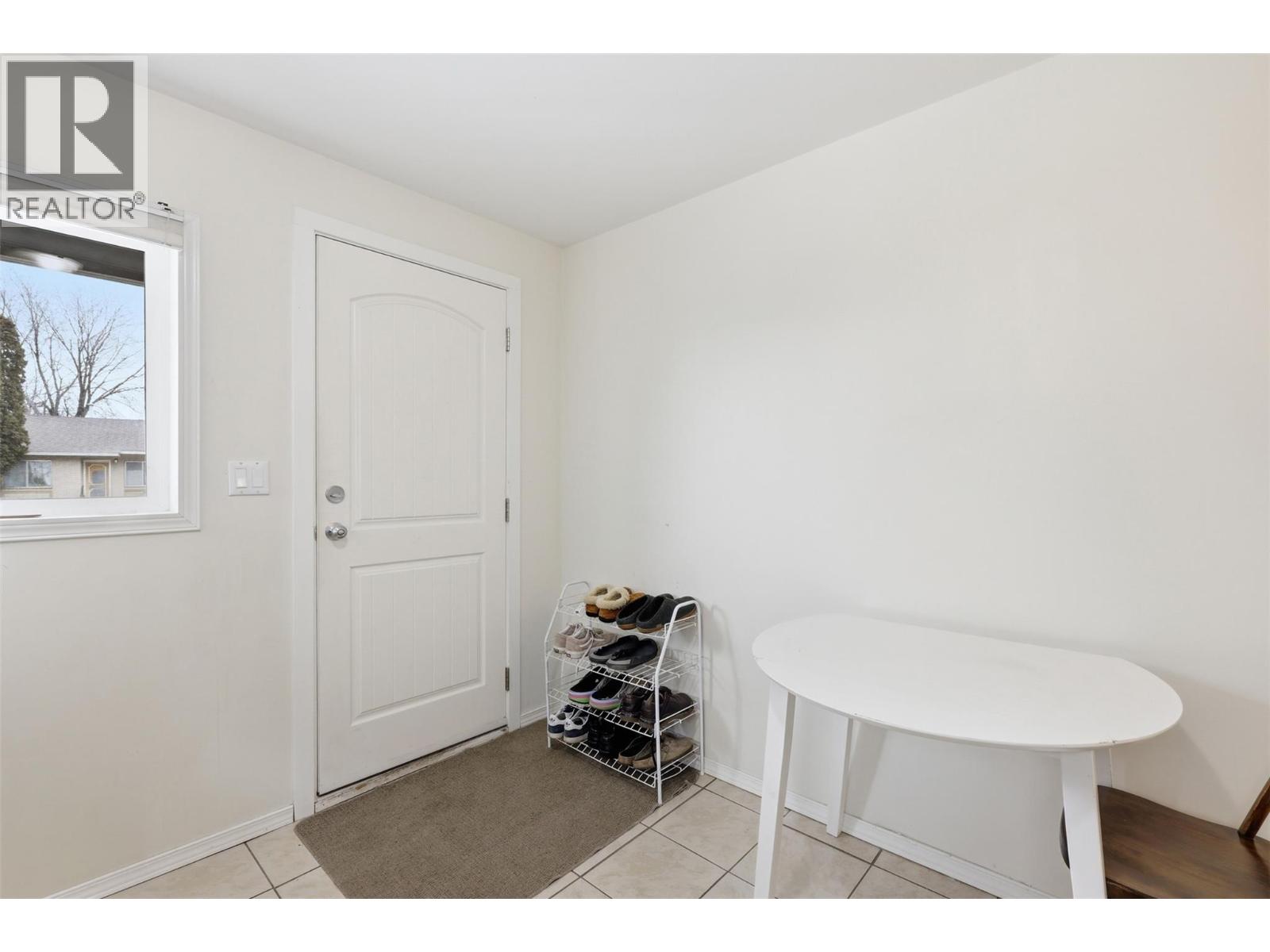 317 Waddington Drive, Kamloops