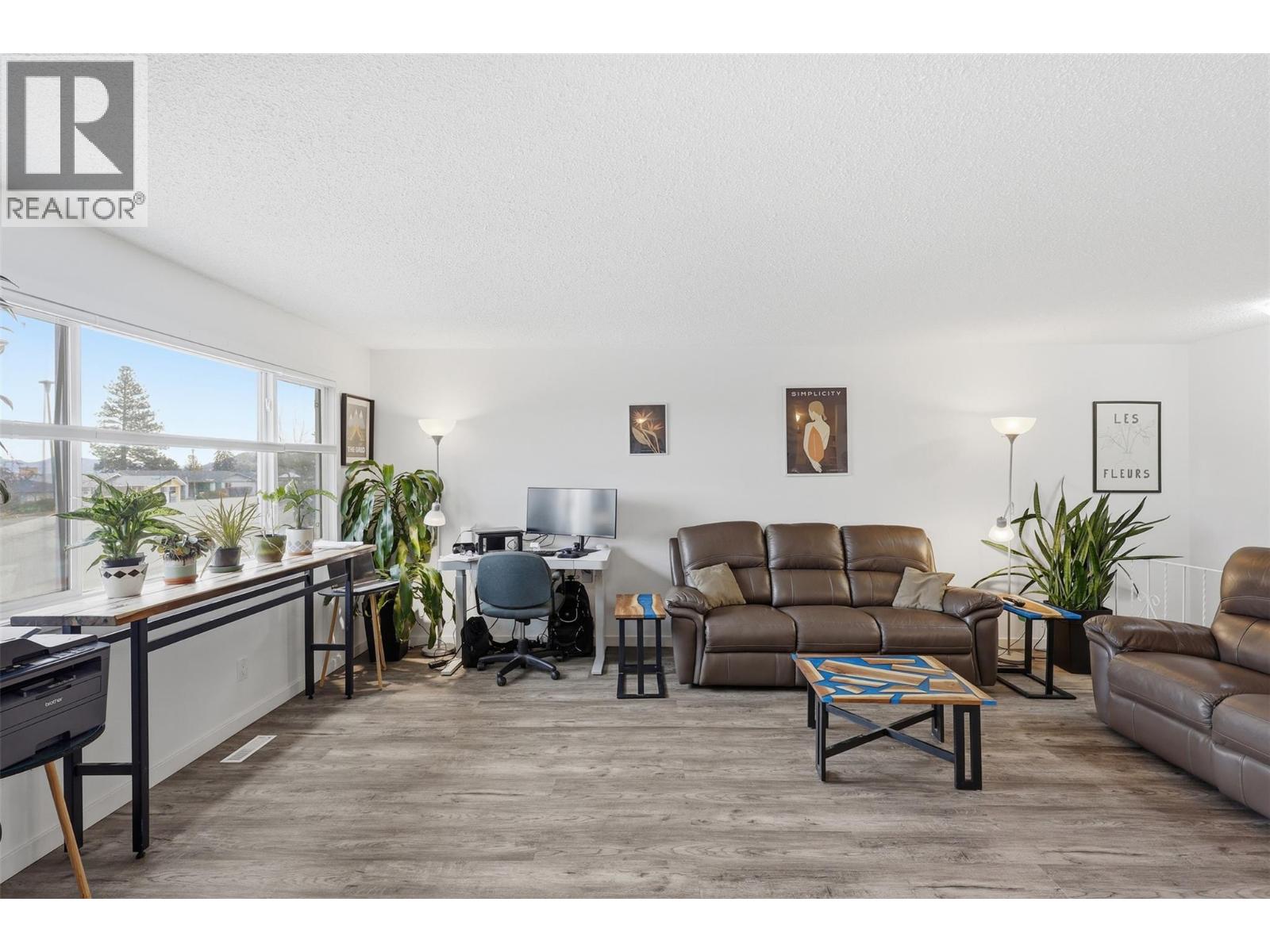 317 Waddington Drive, Kamloops