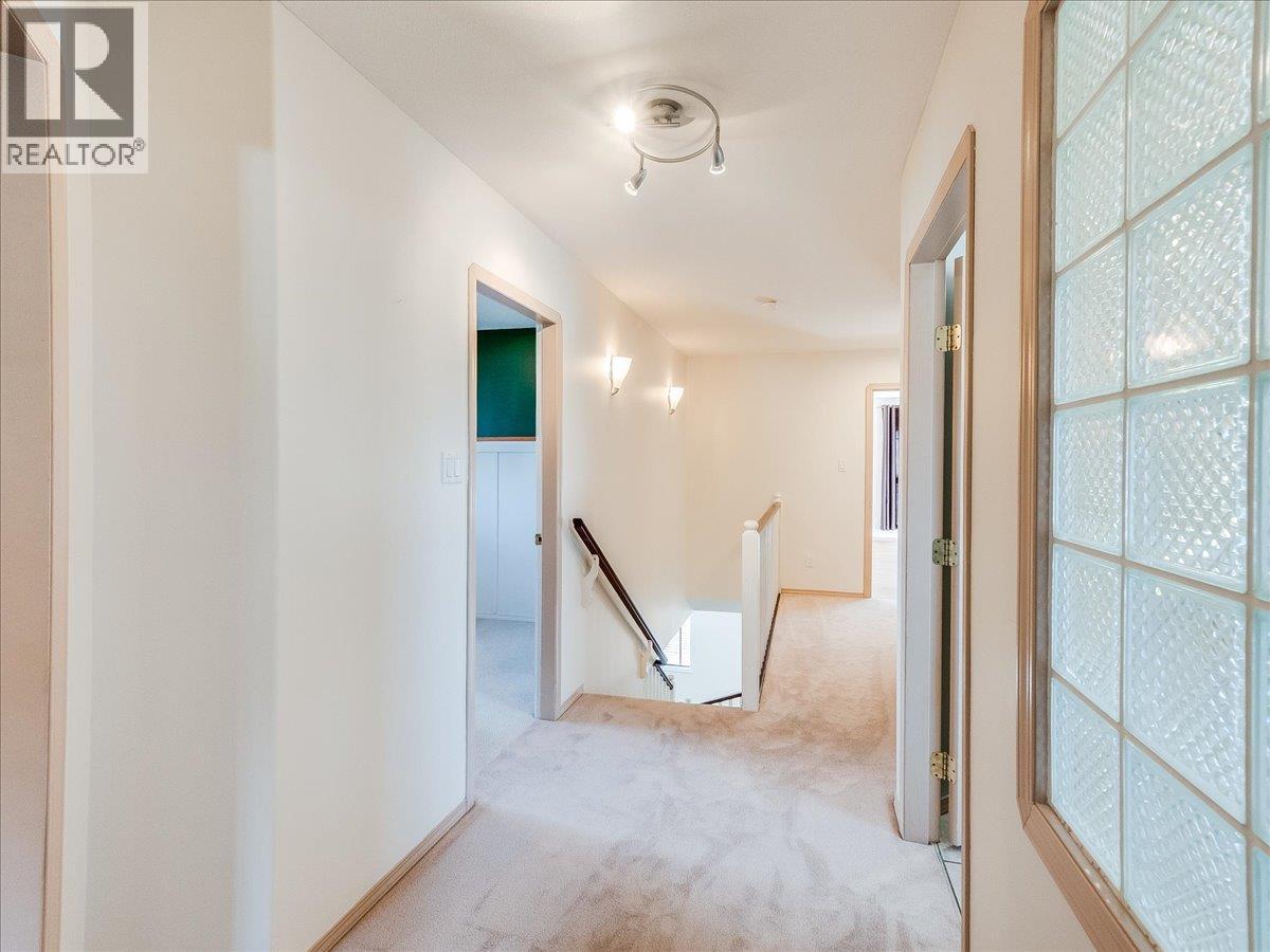 2007 Valleyview Drive, Trail