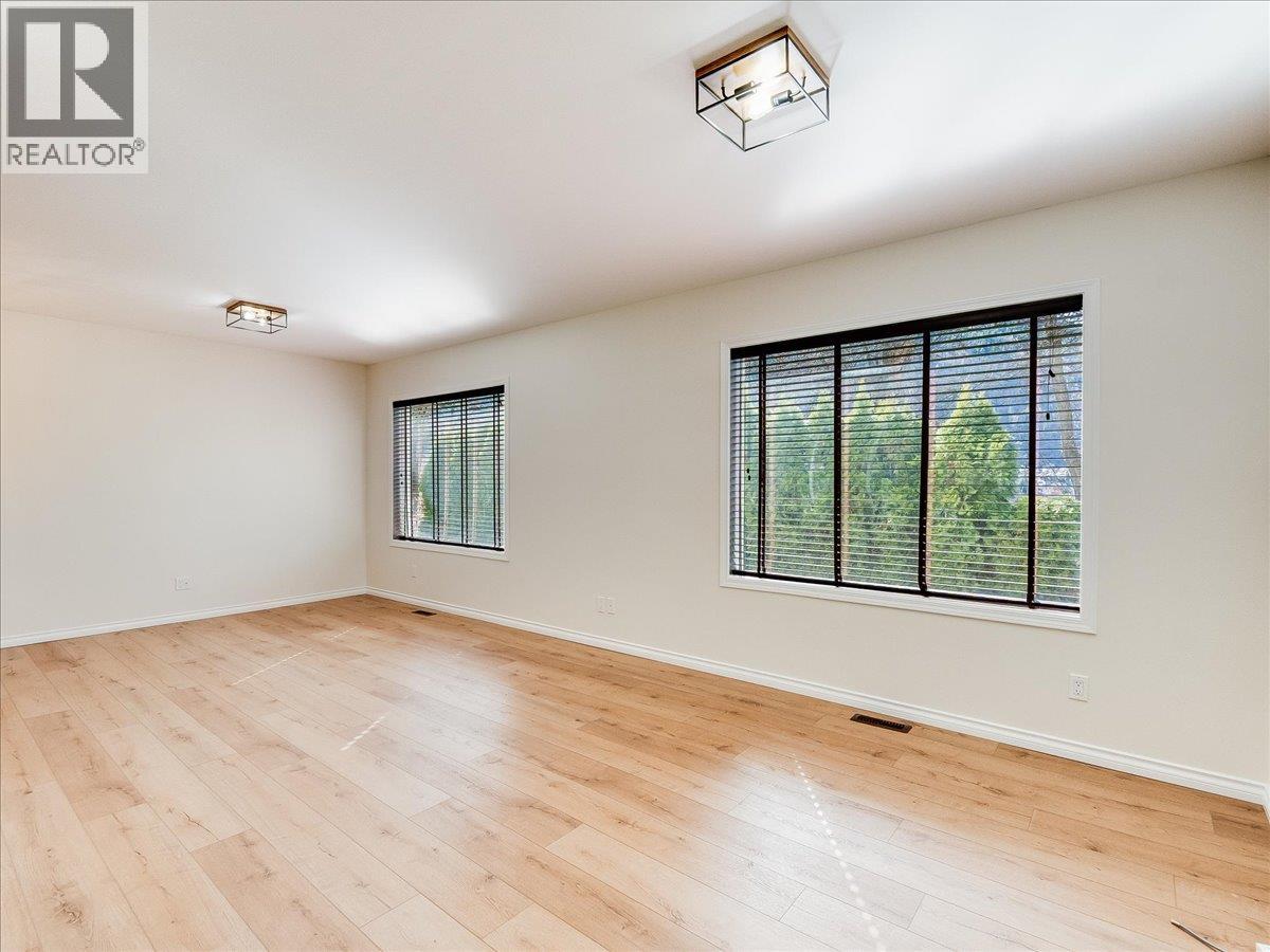 2007 Valleyview Drive, Trail