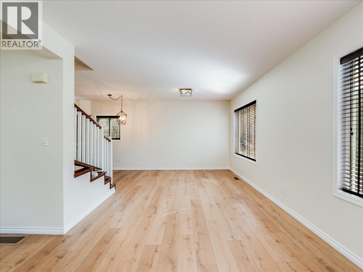 2007 Valleyview Drive, Trail