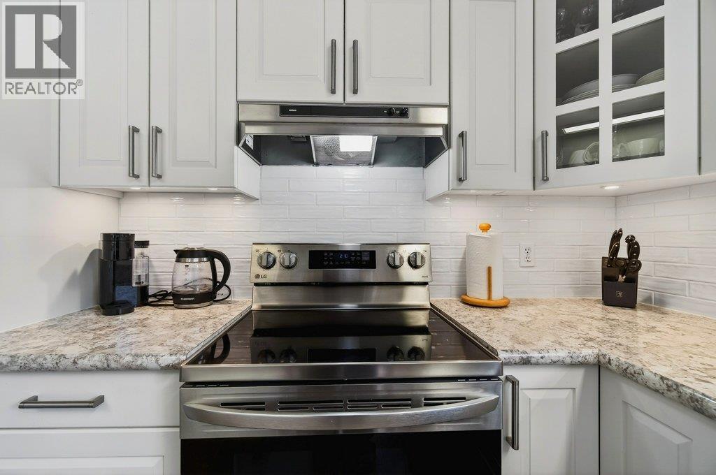 2090 14 Street SW, Salmon Arm