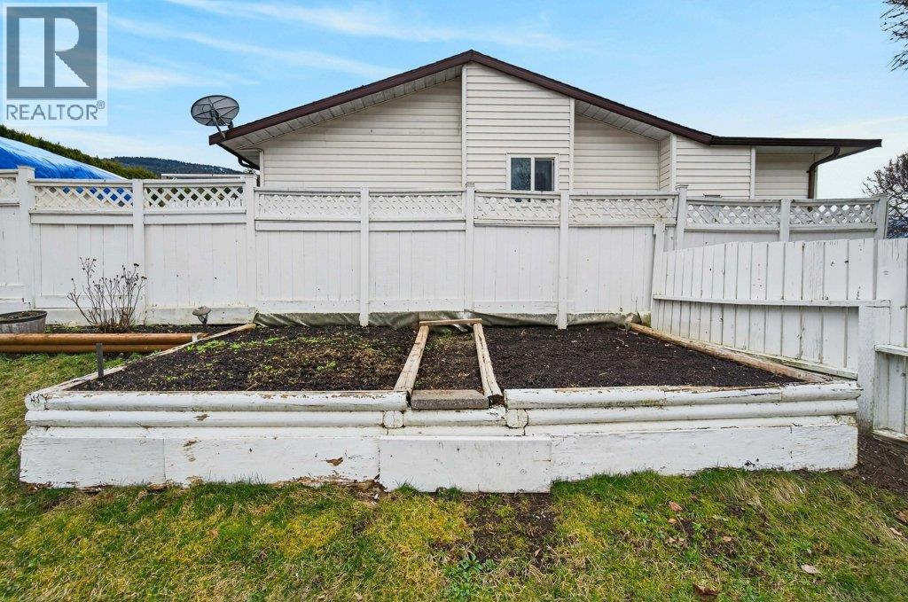 2090 14 Street SW - 62