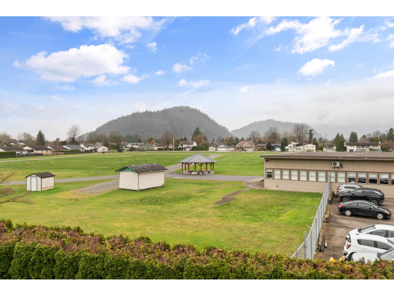 342 1783 AGASSIZ-ROSEDALE NO 9 HIGHWAY, Agassiz