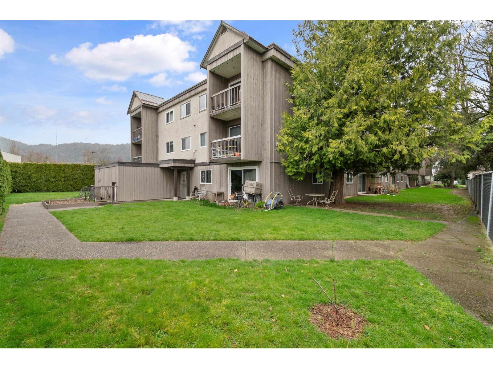 342 1783 AGASSIZ-ROSEDALE NO 9 HIGHWAY, Agassiz, Agassiz