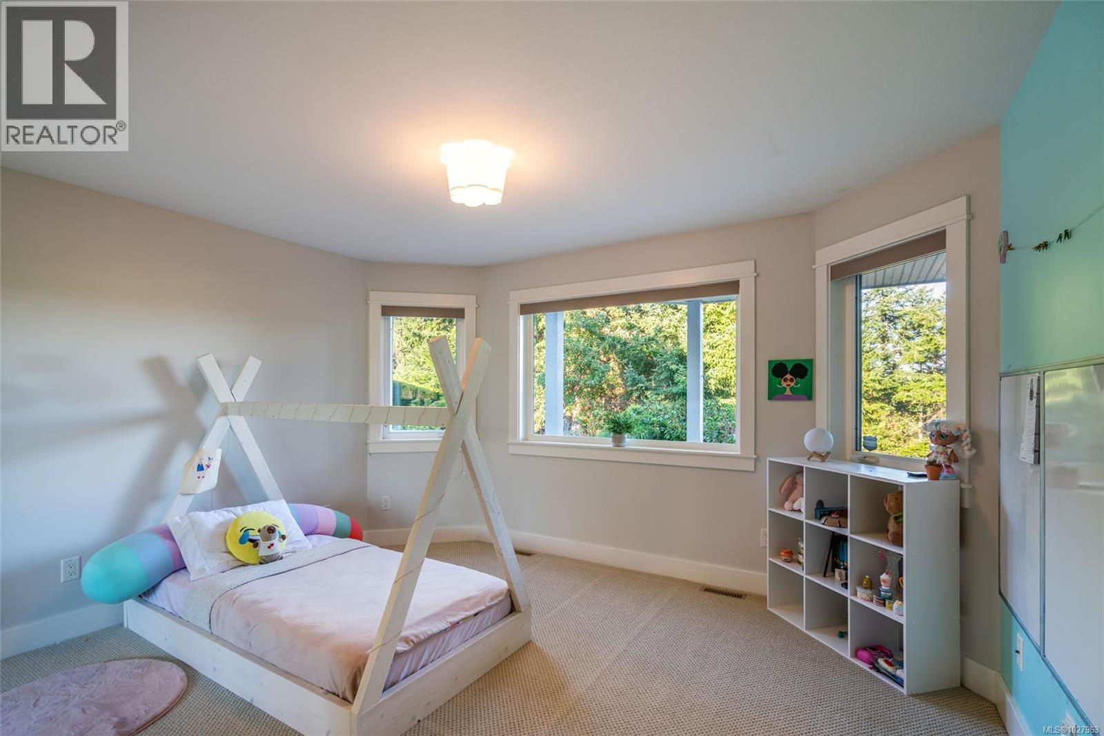 3557 Collingwood Dr, Nanoose Bay