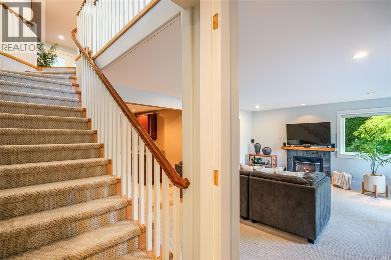 3557 Collingwood Dr, Nanoose Bay