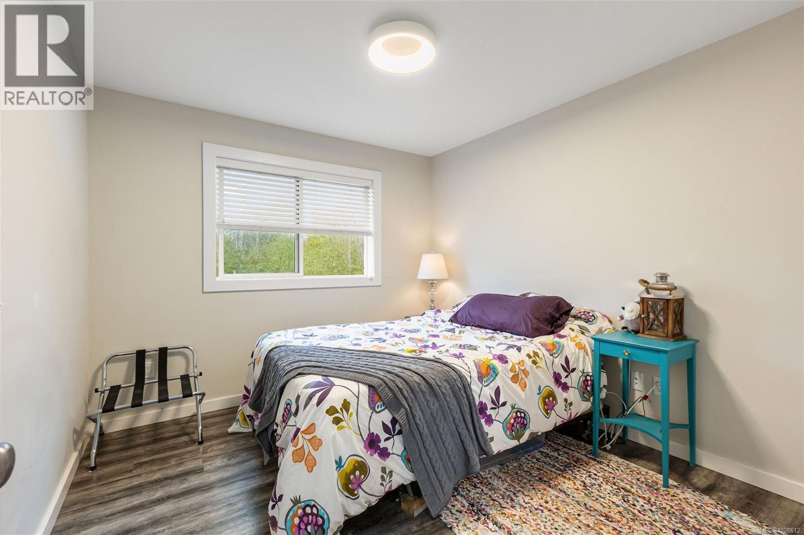 #9 1711 CHAPLIN ST - 16