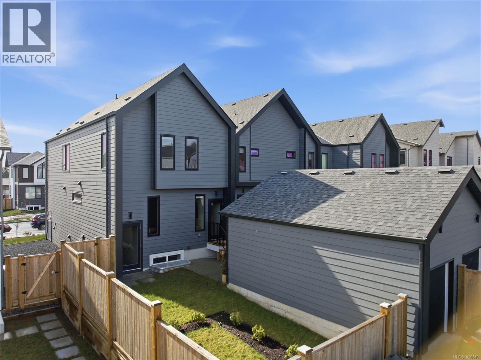 3718 PRODUCERS WAY - Image 3