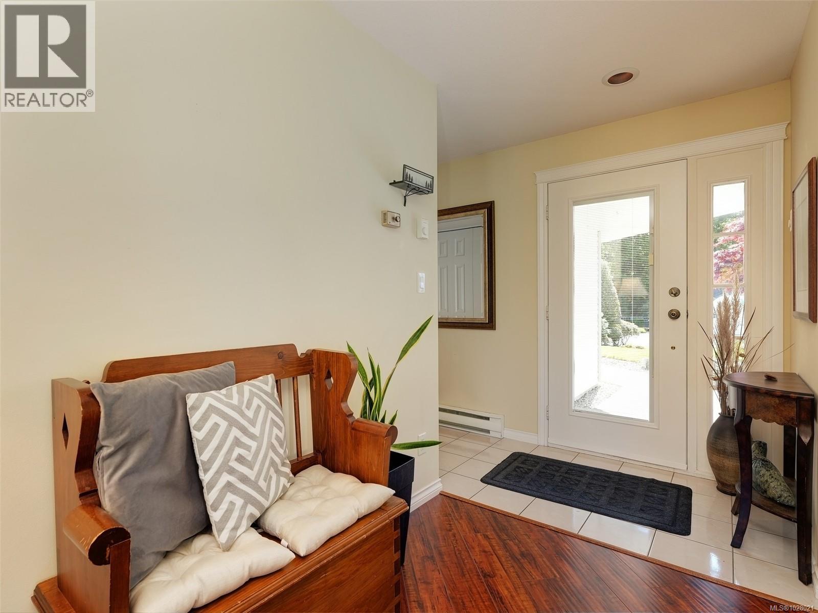  3528 Arbutus Drive South, Cobble Hill