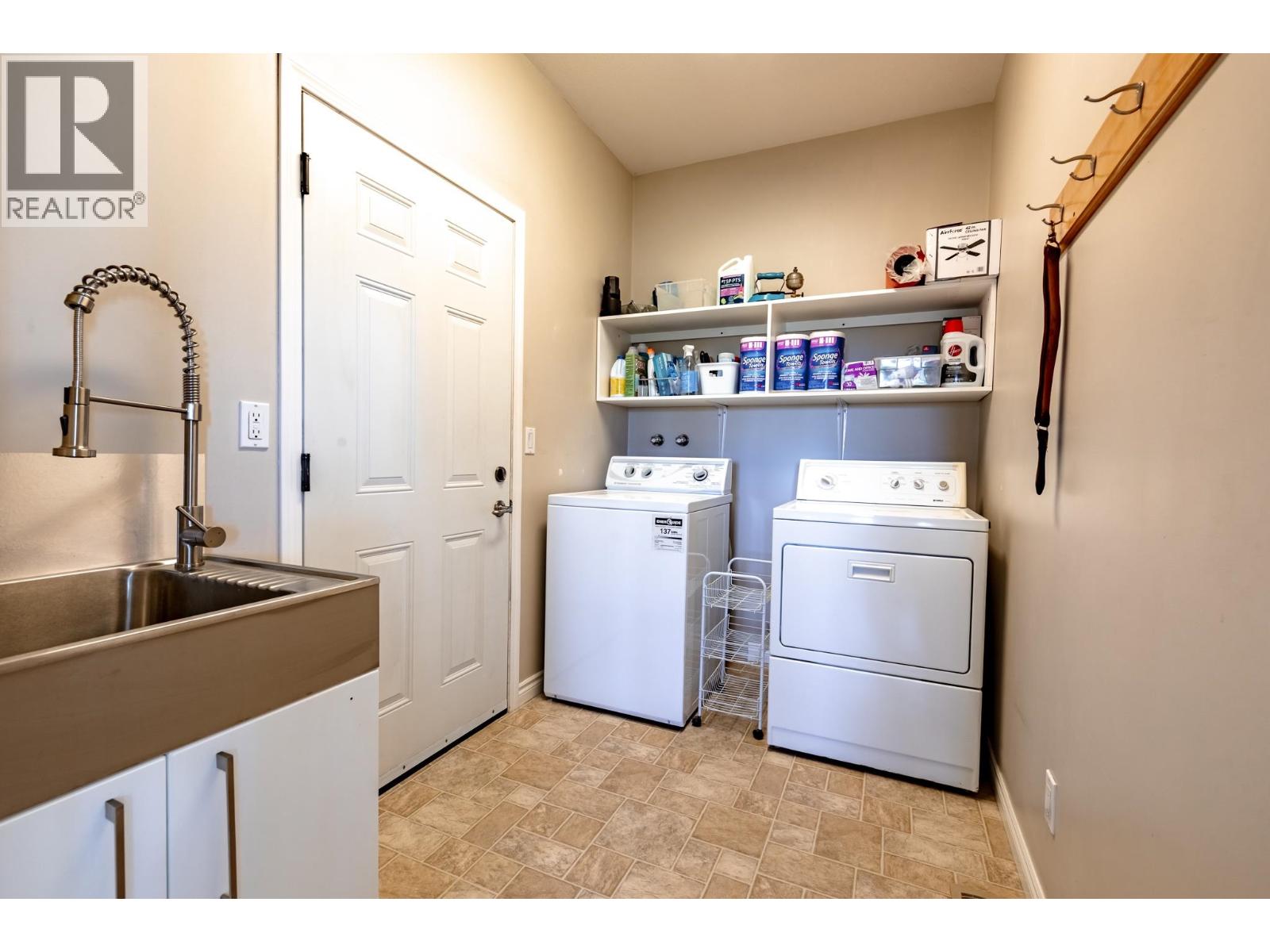 120 VALLEY ROAD, Williams Lake