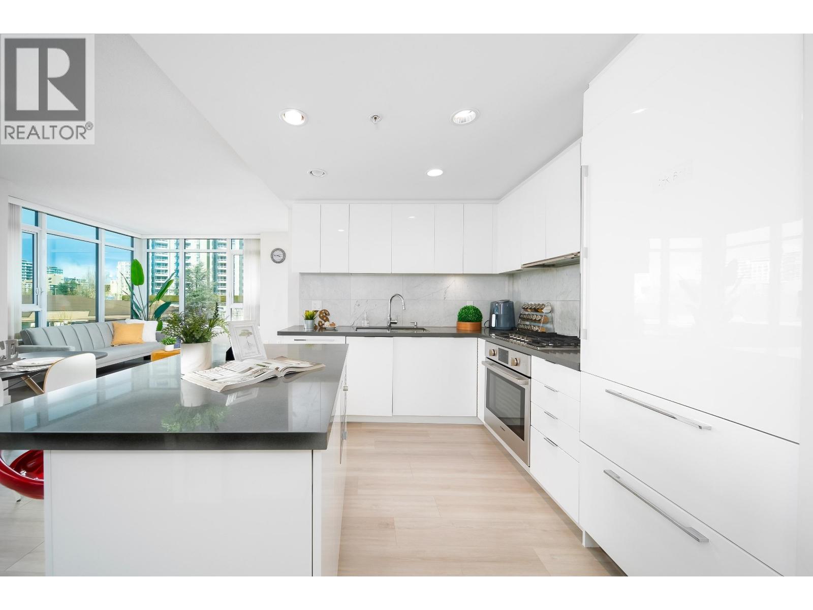 #509-7338 GOLLNER Avenue, Richmond