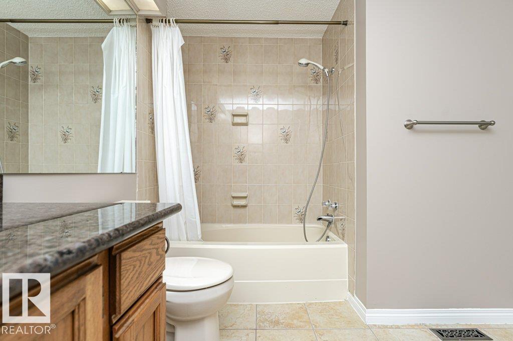 1051 109 ST NW - 39