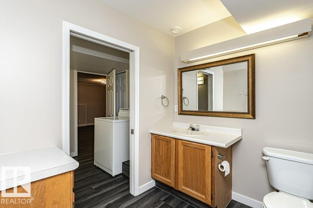 1051 109 ST NW - 57