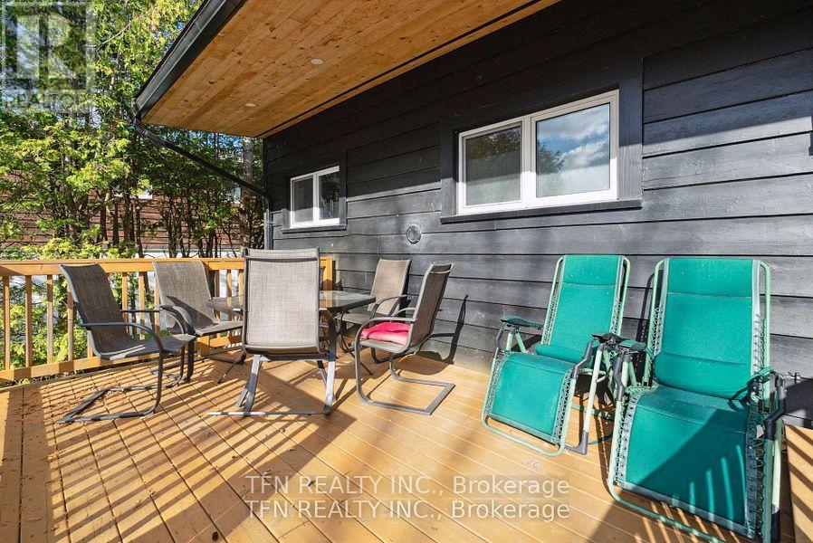 12 SCHOONER LANE - 30