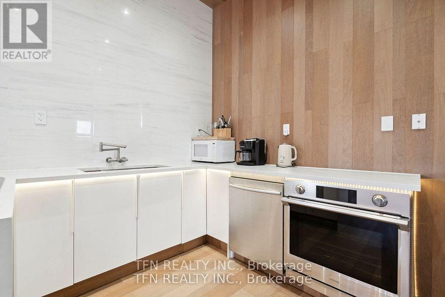 12 SCHOONER LANE - 5