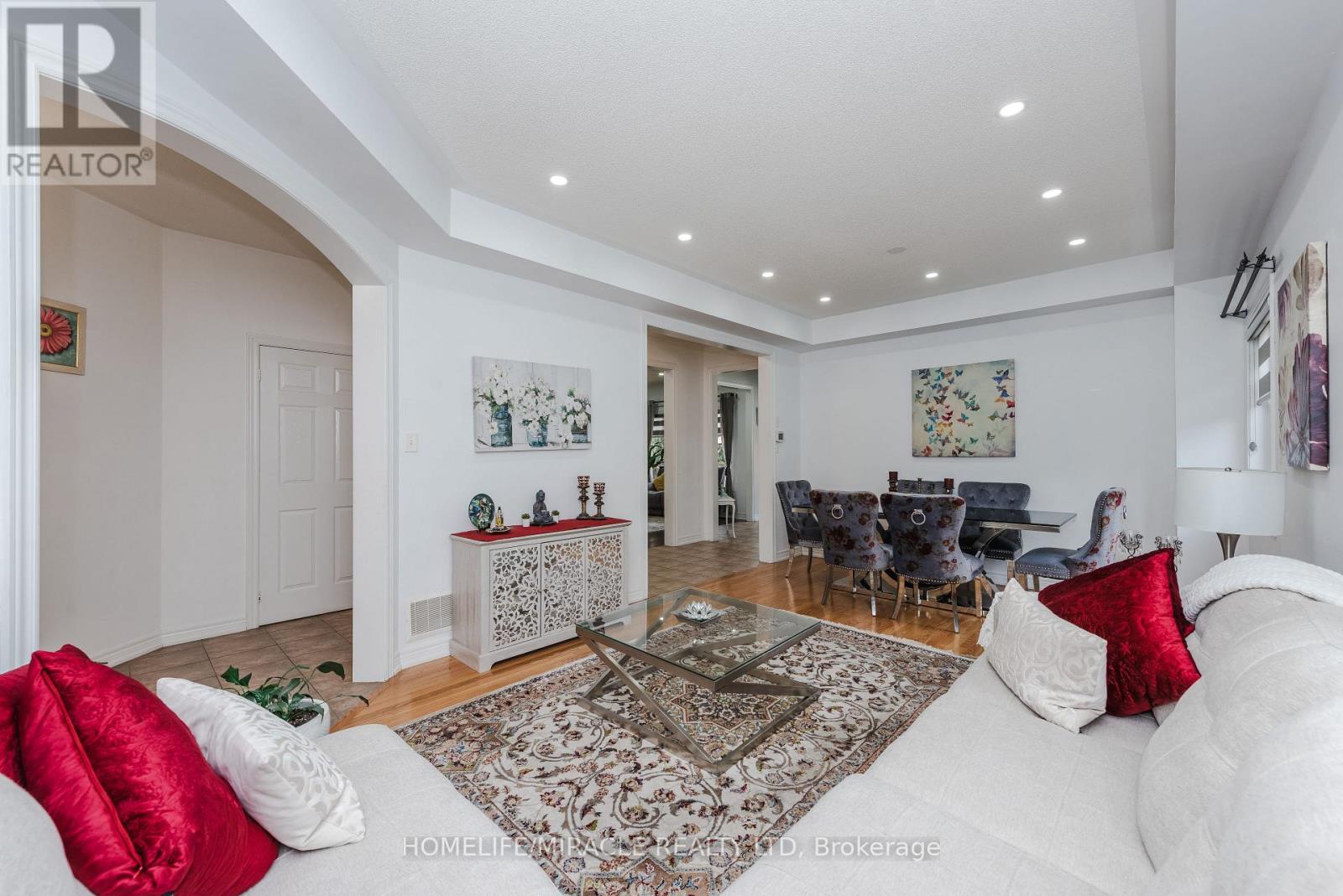 28 IVERSON DRIVE - 11