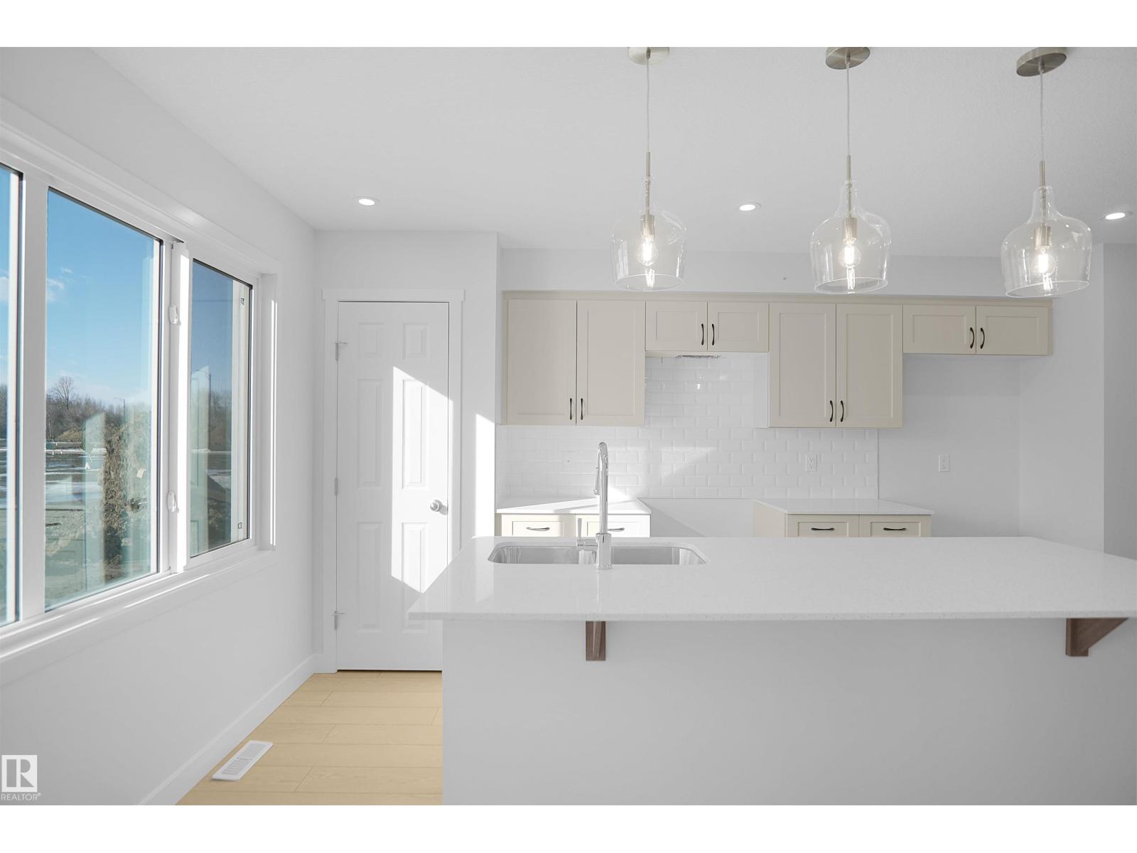 21398 128A AV NW - 13