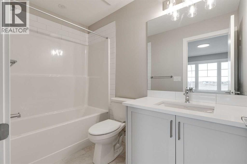 Single Family House for Sale in  Hotchkiss Manor SE Hotchkiss Calgary 