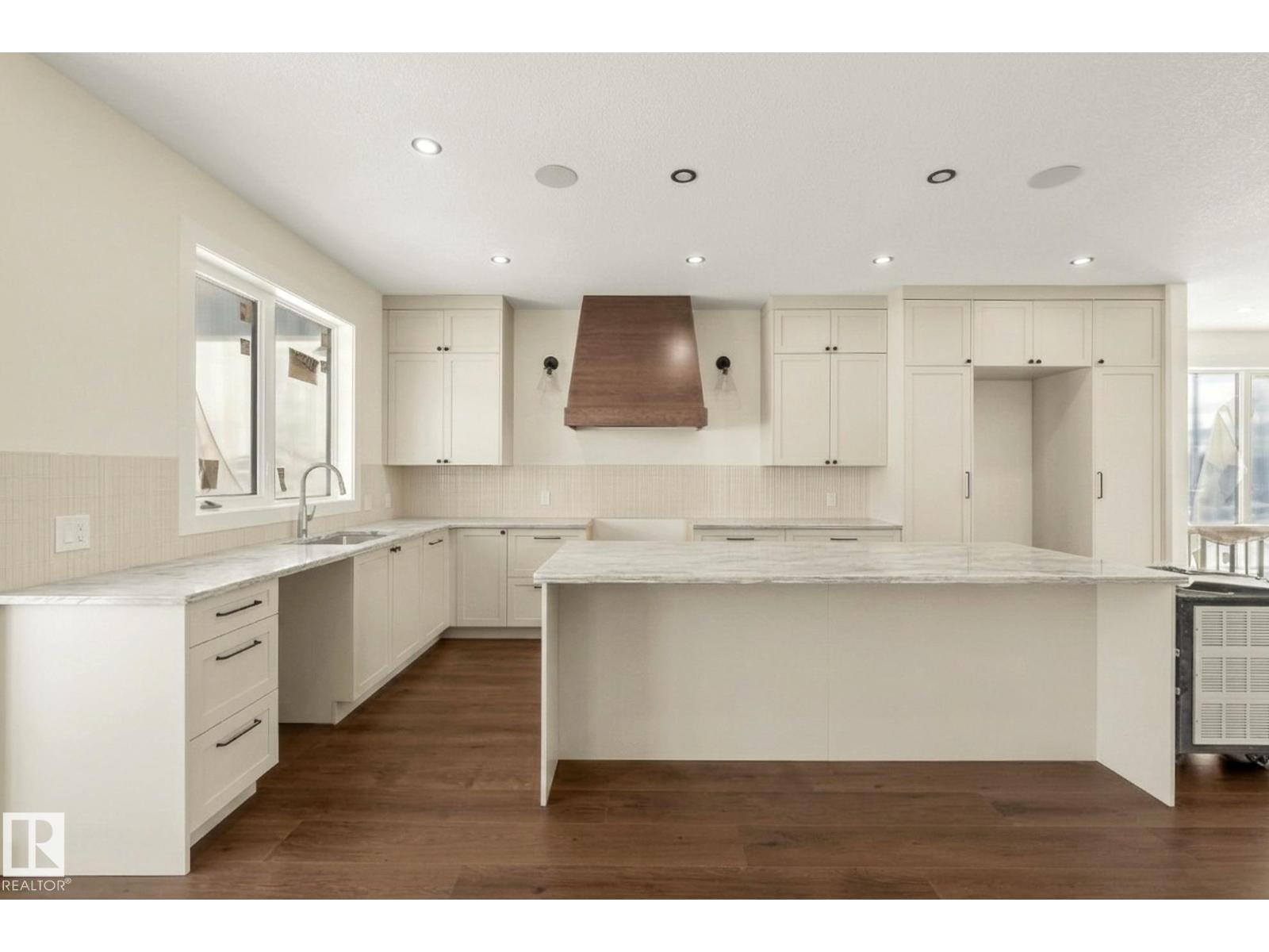 149 EASTGATE WAY, St. Albert