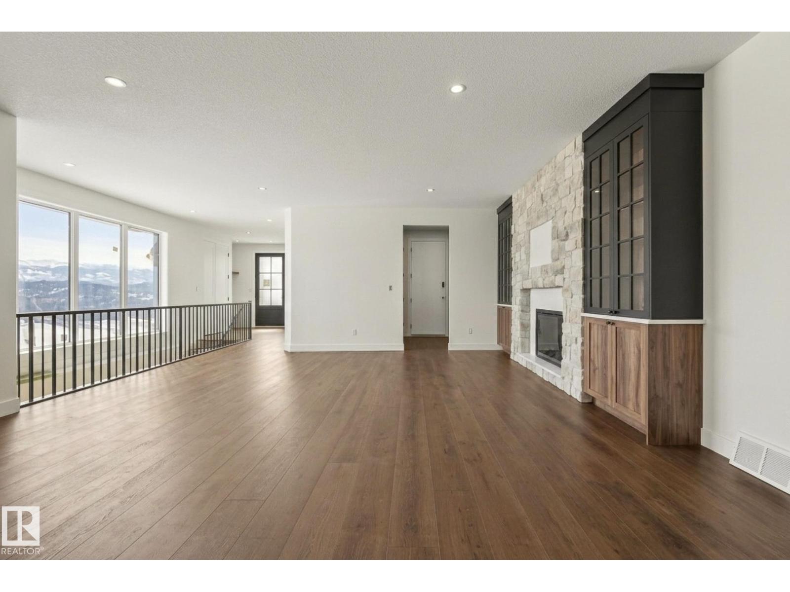 149 EASTGATE WAY, St. Albert