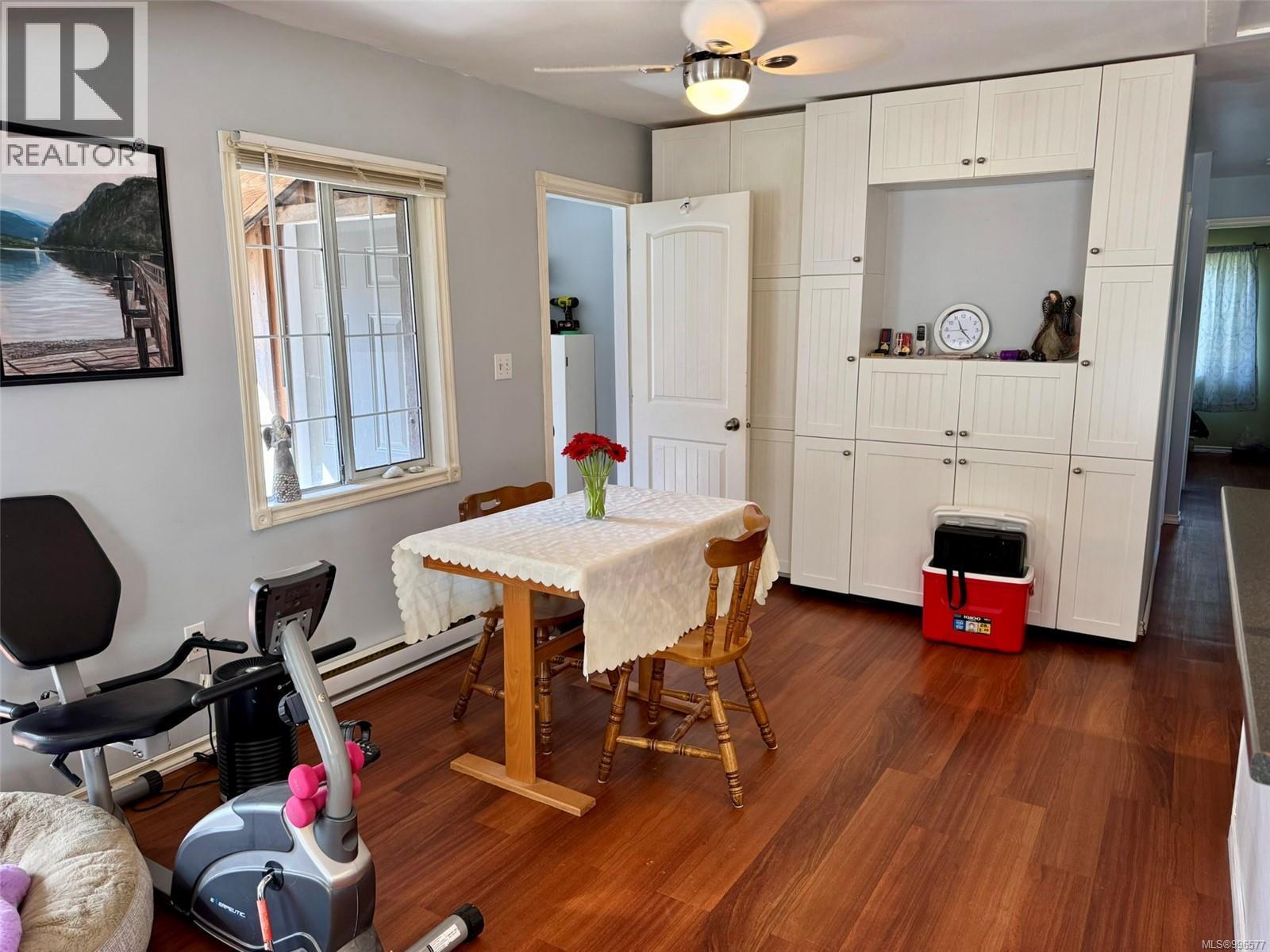 123 MAQUINNA AVE - 13