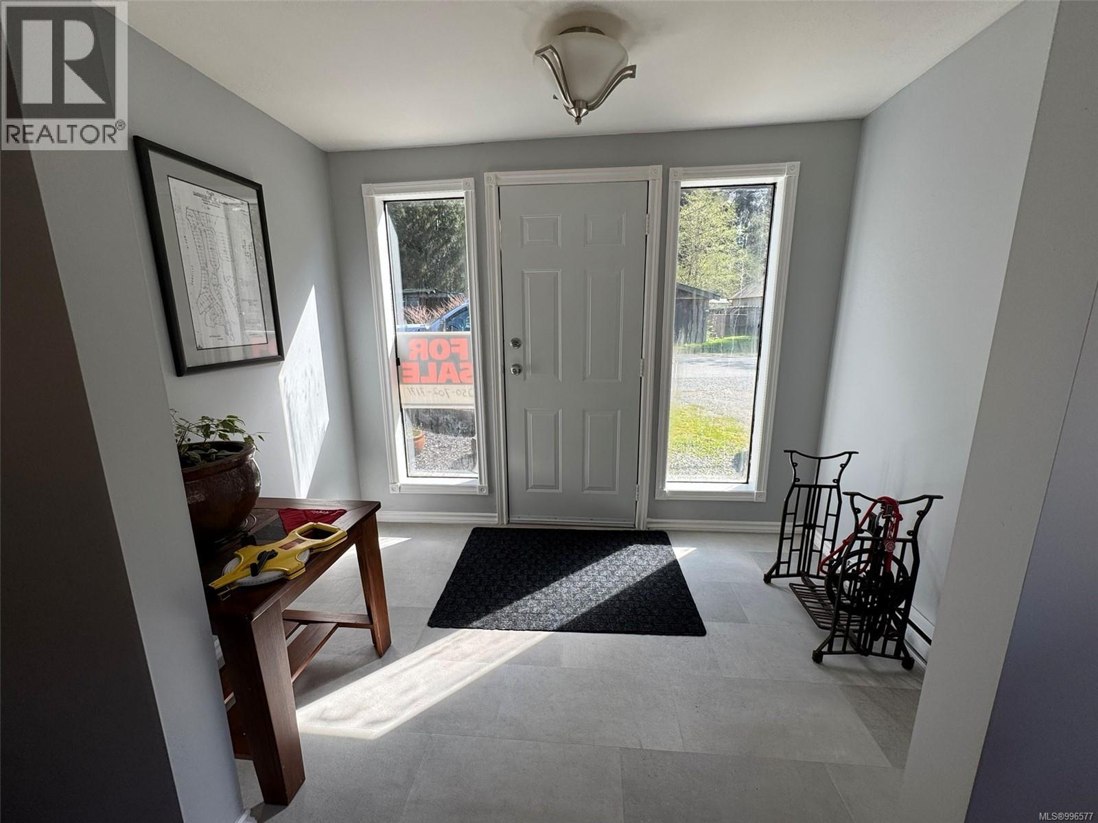 123 MAQUINNA AVE - Image 3