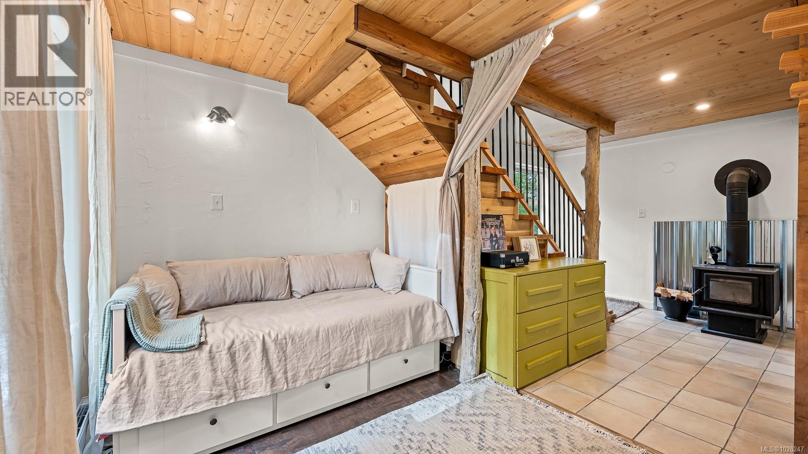 3480 BRIGANTINE CRES - 35