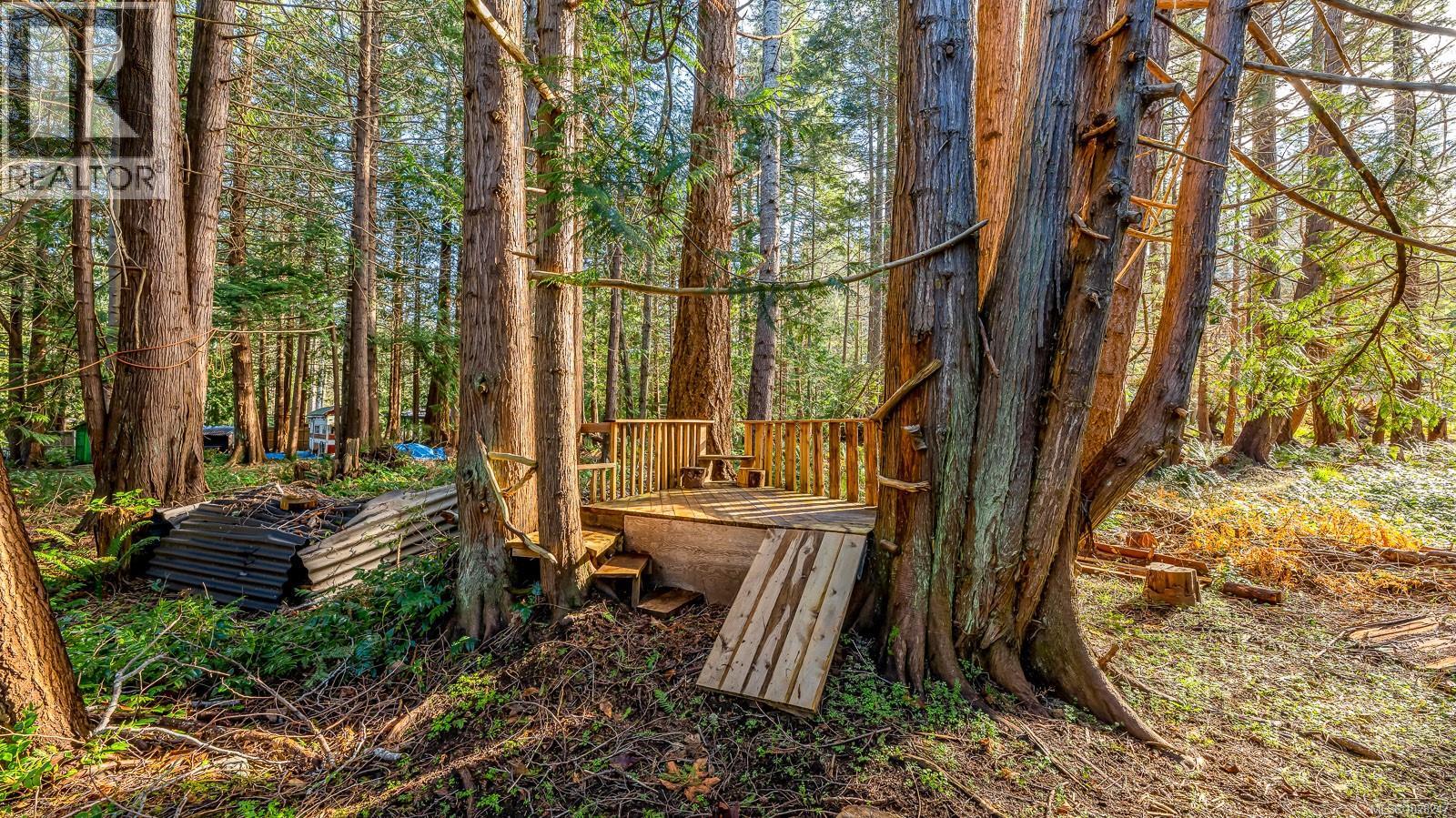 3480 BRIGANTINE CRES - 46