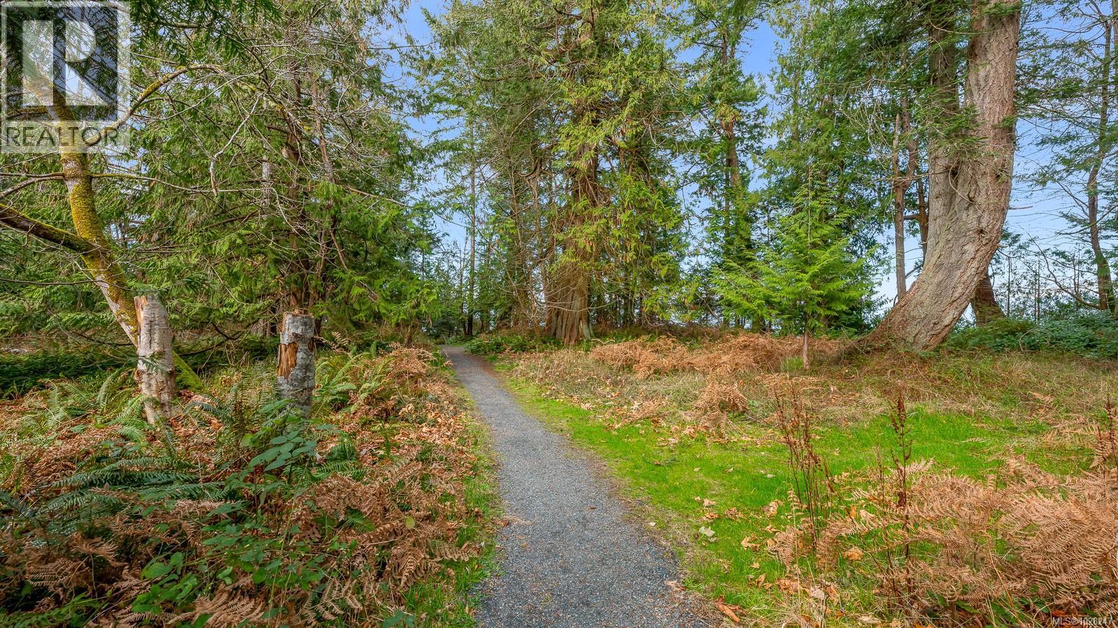 3480 BRIGANTINE CRES - 51