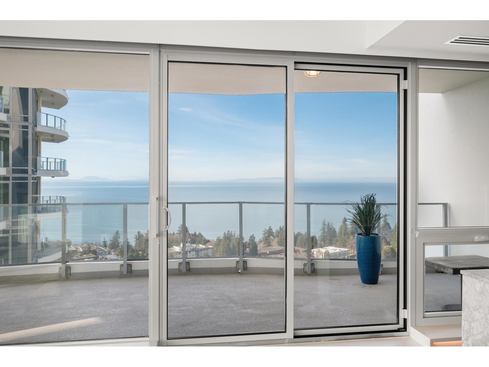 2004 1501 FOSTER STREET, White Rock