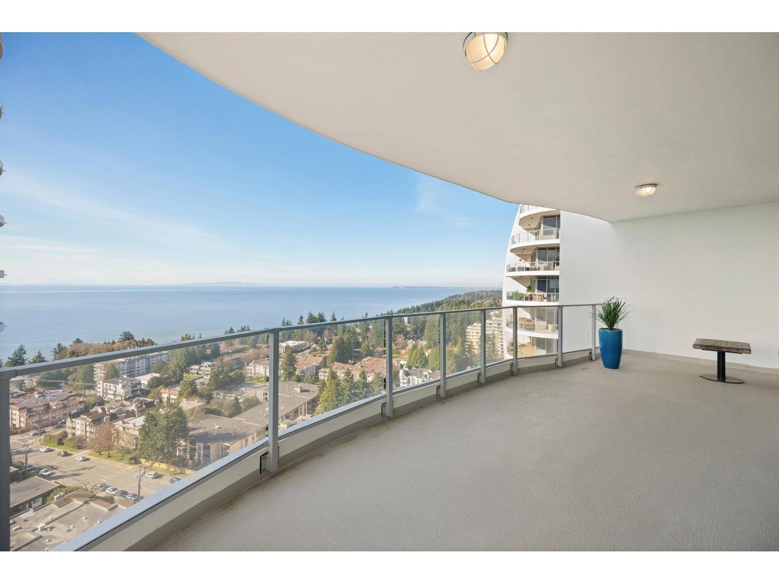 2004 1501 FOSTER STREET, White Rock