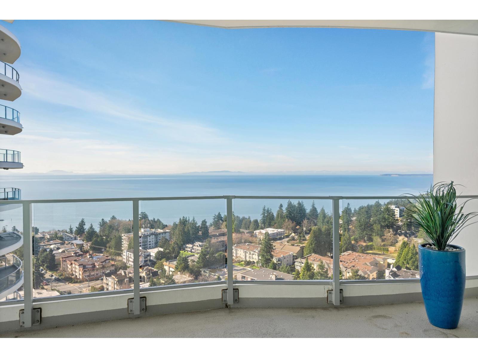 2004 1501 FOSTER STREET, White Rock