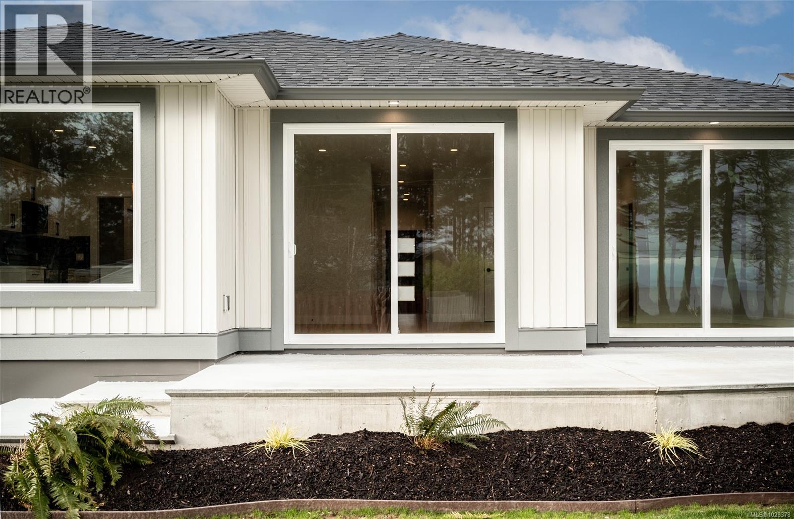 #3 91 Dahl Rd - 41