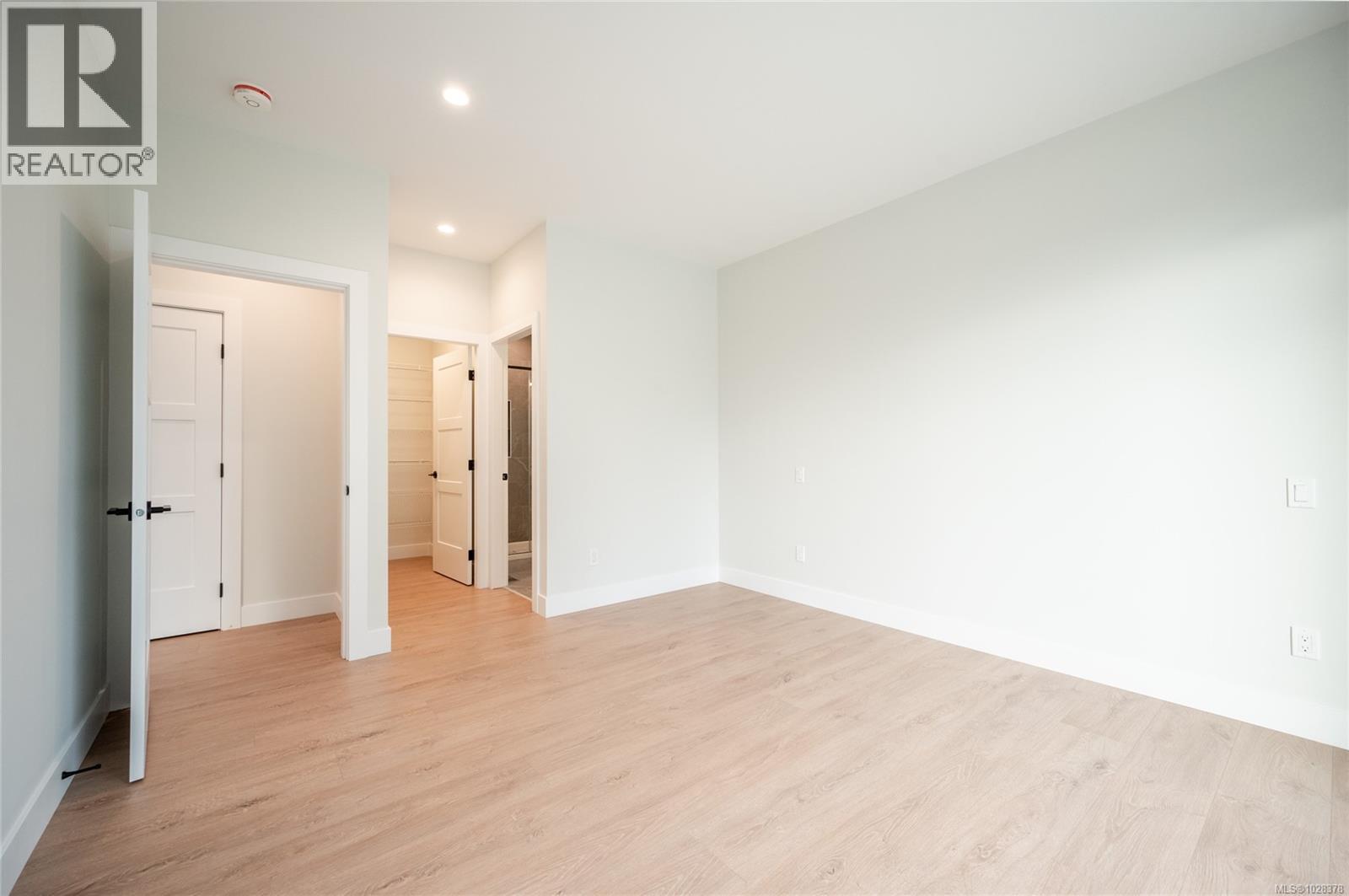#3 91 Dahl Rd - 29