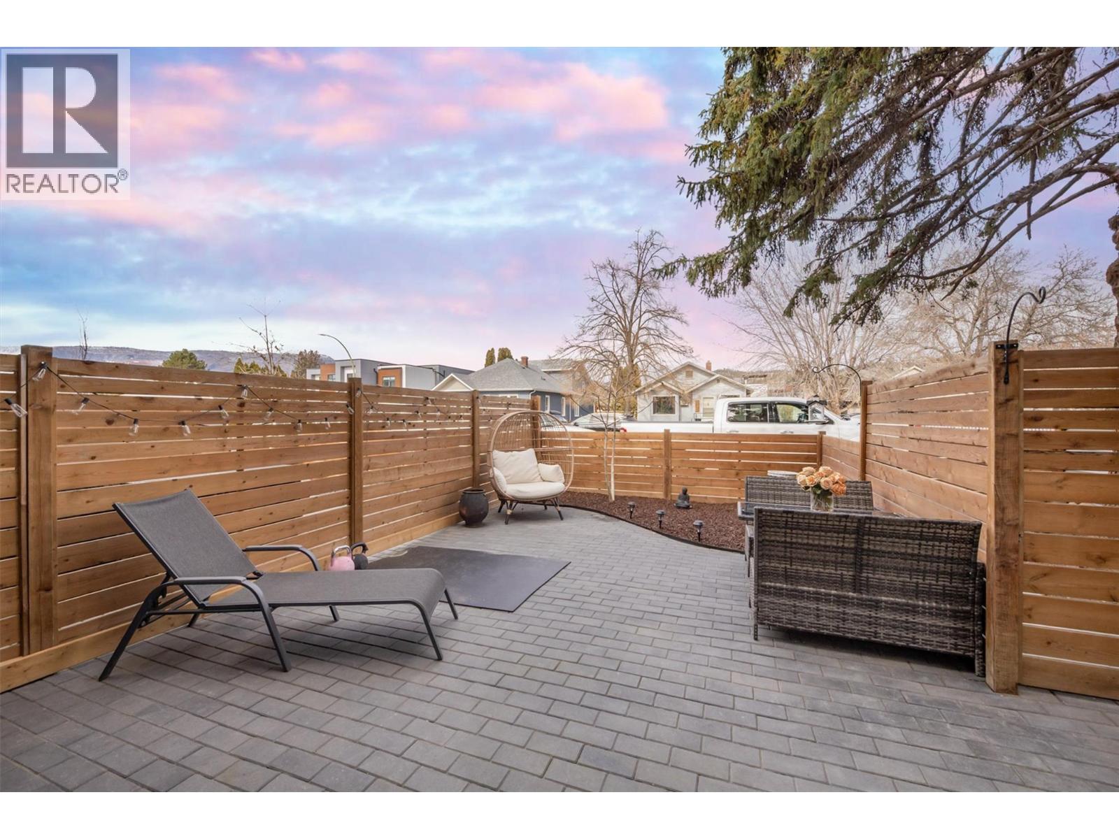 4 845 Lawson Avenue, Kelowna