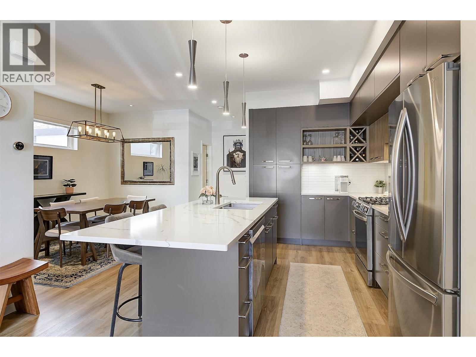 4 845 Lawson Avenue, Kelowna