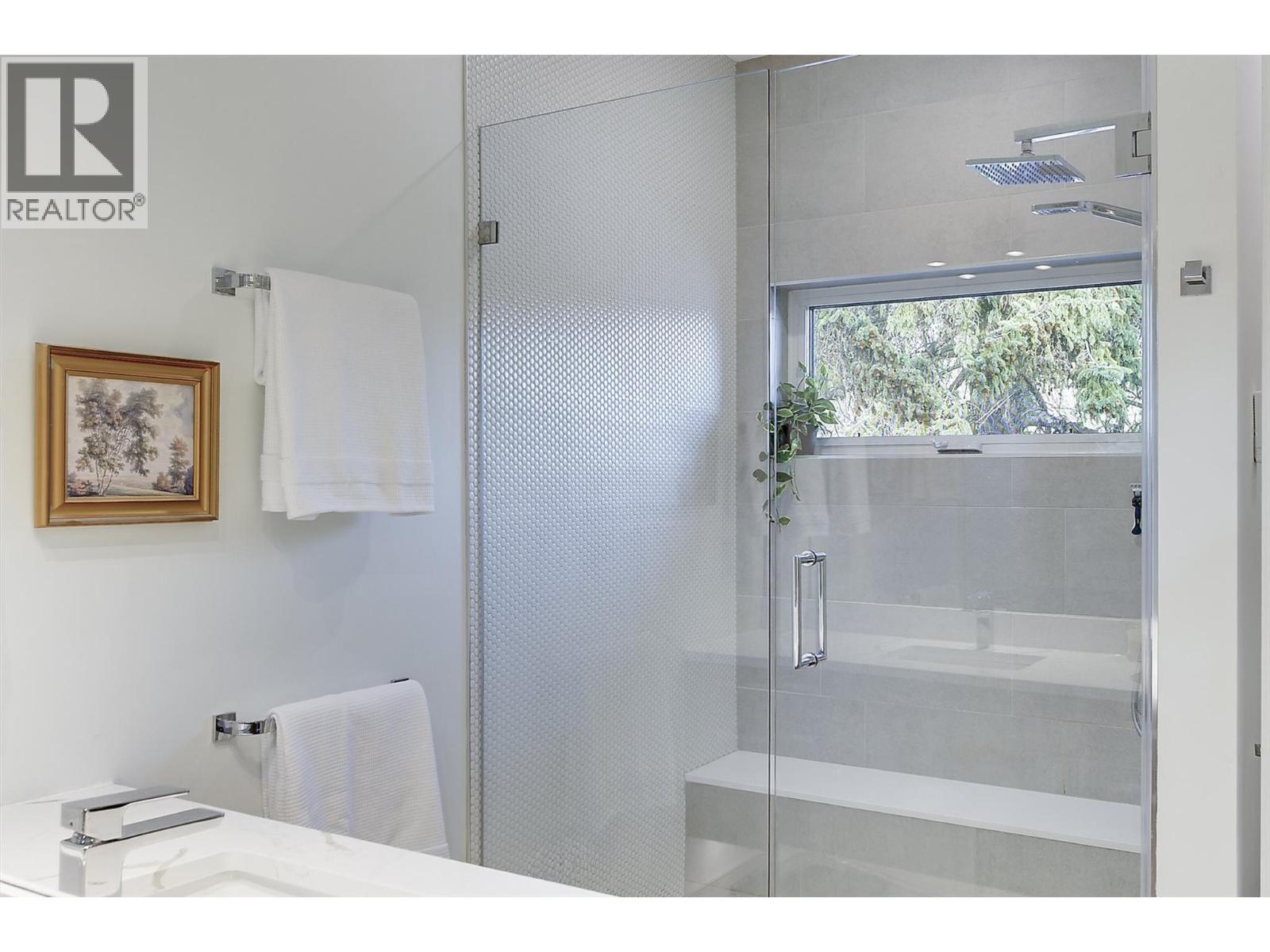 4 845 Lawson Avenue, Kelowna