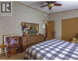 1340 Hwy 3a Highway Unit# 13, Keremeos, BC V0X1N4 Photo 18
