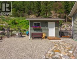 1340 Hwy 3a Highway Unit# 13, Keremeos, BC V0X1N4 Photo 34