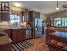 Living room - 1340 Hwy 3a Highway Unit# 13, Keremeos, BC V0X1N4 Photo 8