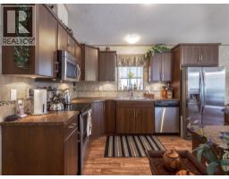 Kitchen - 1340 Hwy 3a Highway Unit# 13, Keremeos, BC V0X1N4 Photo 9