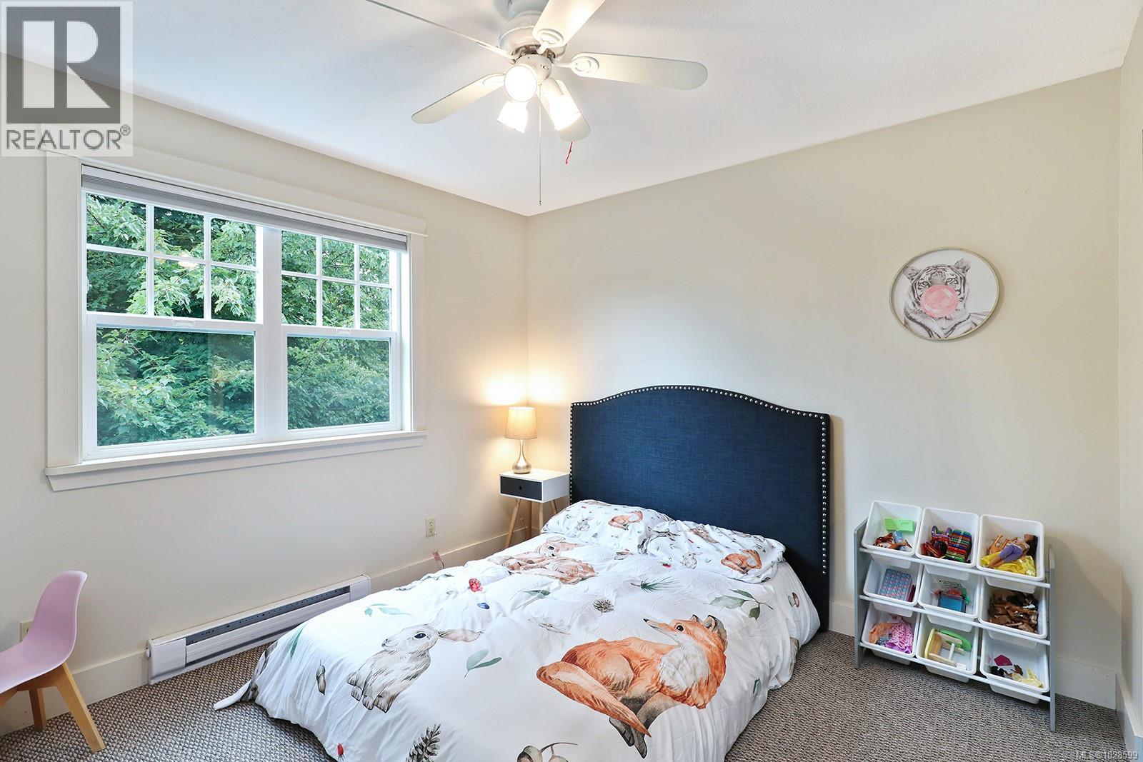 3775 ROY CREEK RD - 22