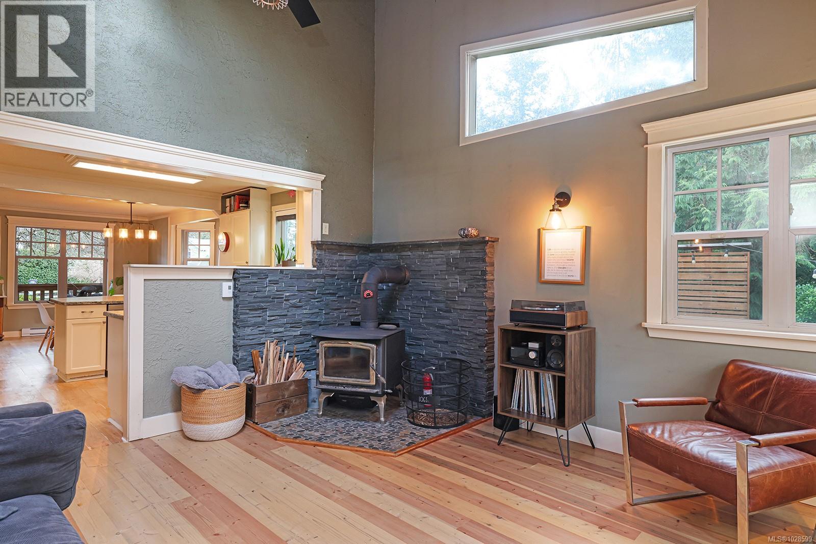 3775 ROY CREEK RD - 12